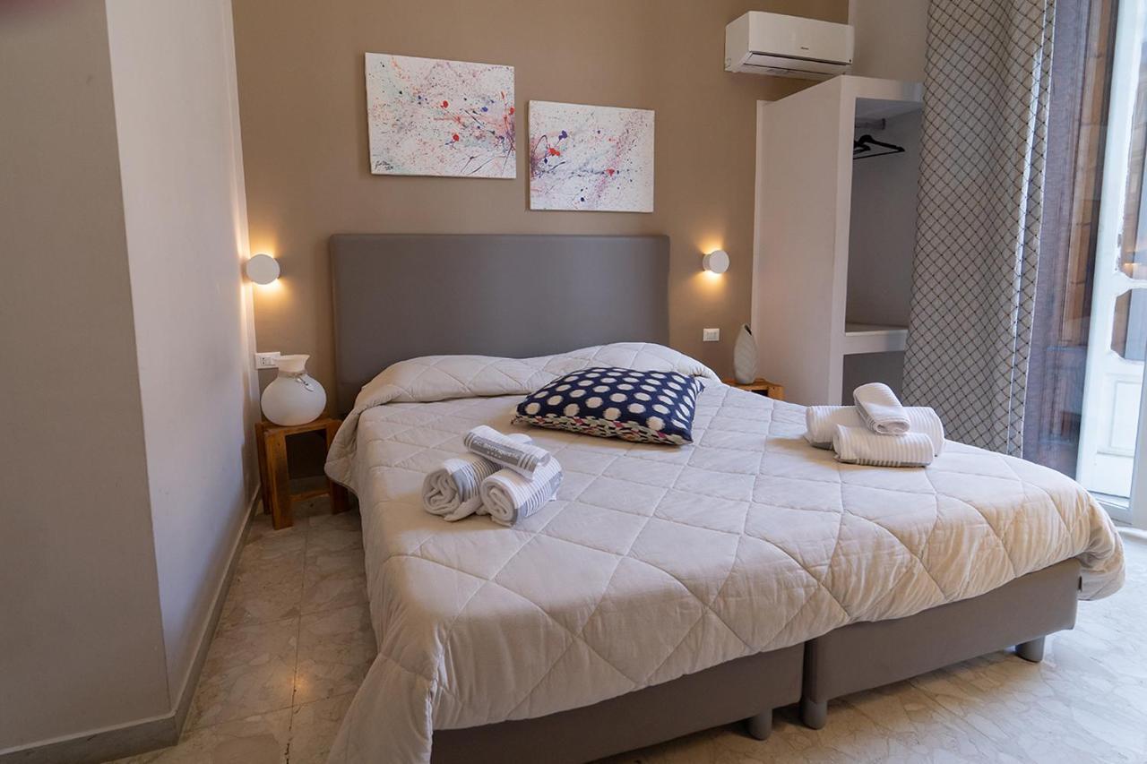 Maison d'hôtes P.c. Boutique H. Castel Nuovo, By Clapa Group Dislocated Hospitality Naples